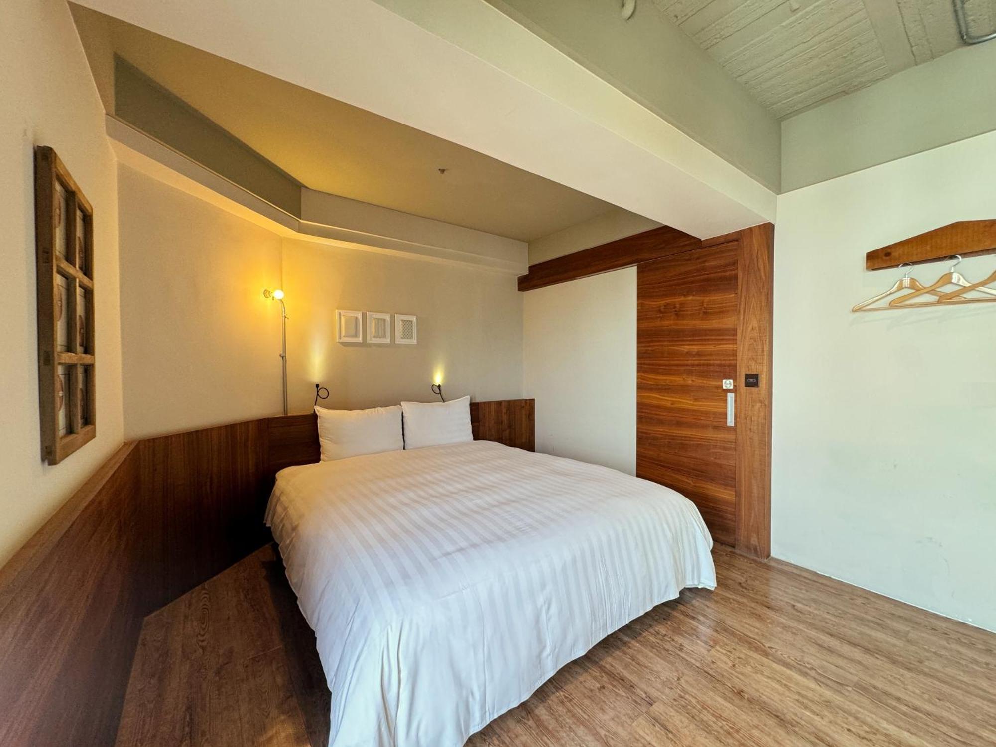 Roaders Hotel Tainan Chengda Room photo
